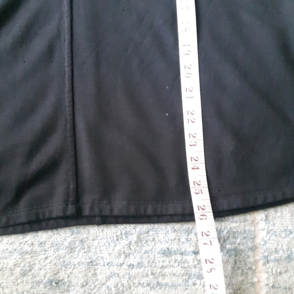 2/$35 Sale CABLE & GAUGE Relaxed Fit Blk Long Slv Fleecy Jersey Top SzM - Picture 7 of 7